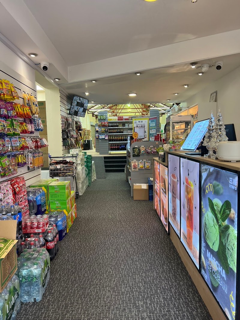 San Wei Cang Ku Dian Lynn's Warehouse Shop photo 2