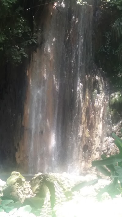 Photos of Superman Waterfall