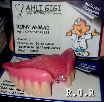 Photos of Tukang Gigi Rony Ahmad