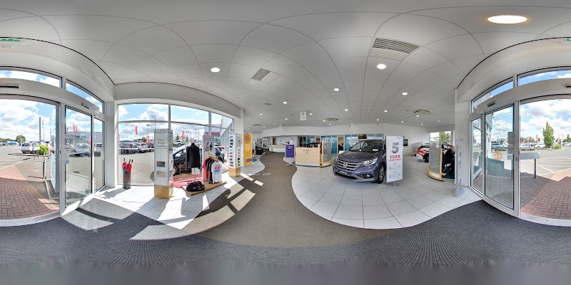 Johnsons Honda Oxford photo 3
