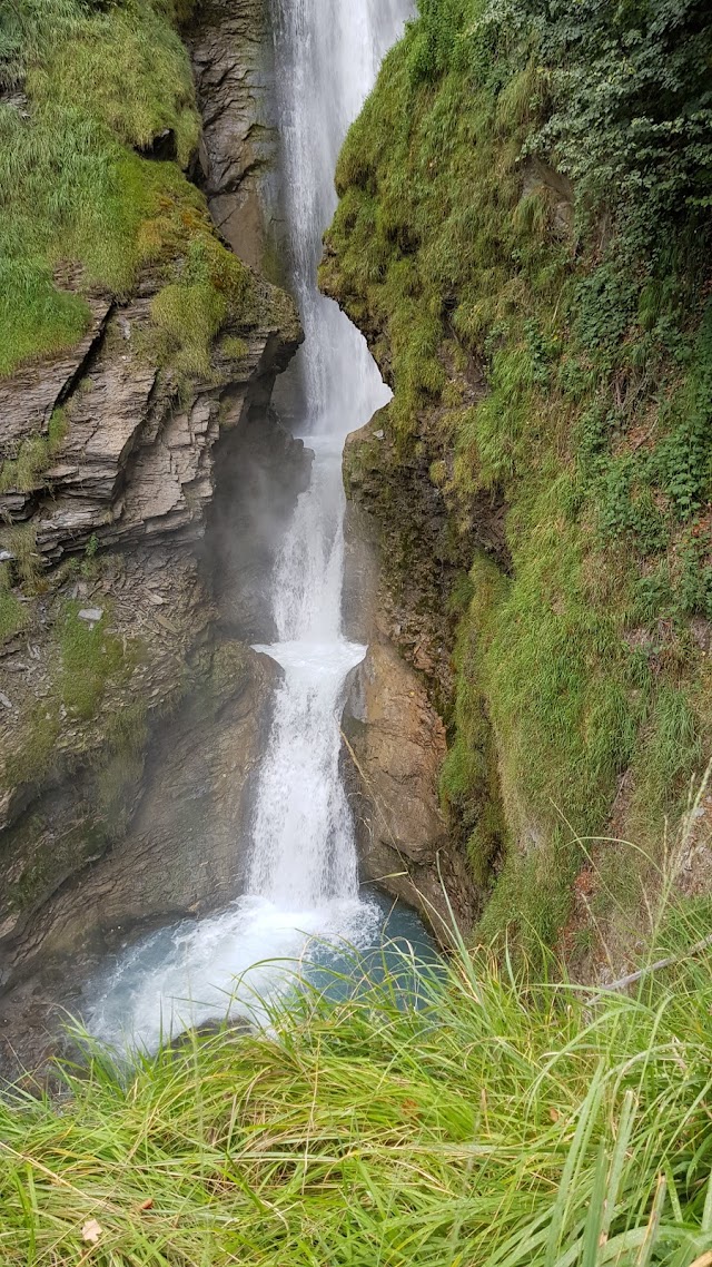 parking cascade du coeur chedde