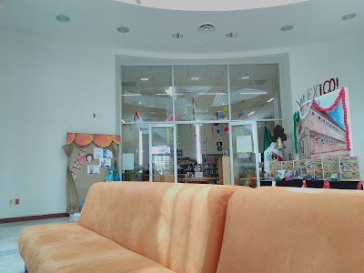 Photos of Biblioteca Central Estatal Wigberto Jim&eacute;nez Moreno