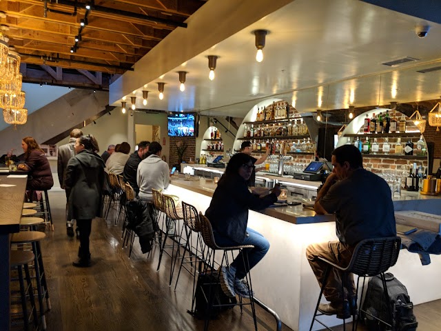 Oeste - Bar