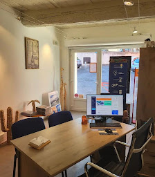 Photo n°4 de Selectour - Saint Cyr Voyages à Saint-Cyr-sur-Mer (Agence de location de maisons de vacances)