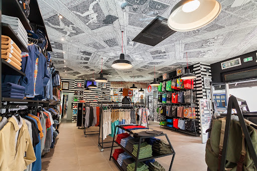 Volcom Store Biarritz - Thumbnail