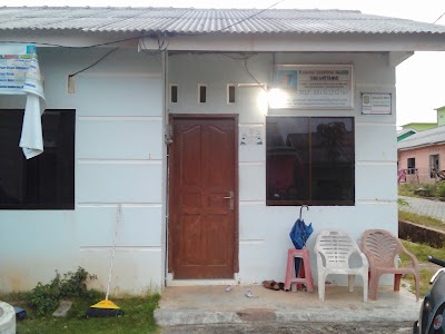 Photos of Amanah Transporter Tour Planner 328