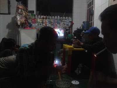 Photos of Warkop Rengges