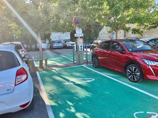 Aix-Marseille Provence Métropole Charging Station
