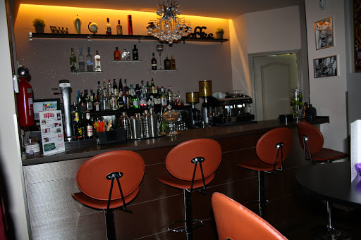 El Encanto Cocktail Bar