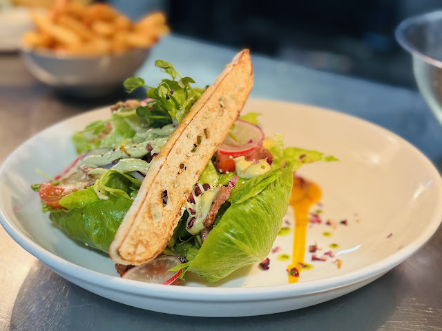 Little C's Hillarys by null