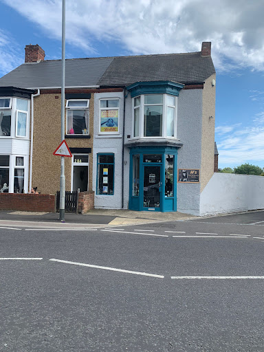 H's Hair Studio, Helen’s Hair