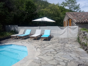 Photo n°11 de Mas de Boissière - Gîte et Chambre d'hôtes avec piscine et spa, pleine nature, animaux acceptés, en Cévennes, dans le Gard à Cros (Piscine)