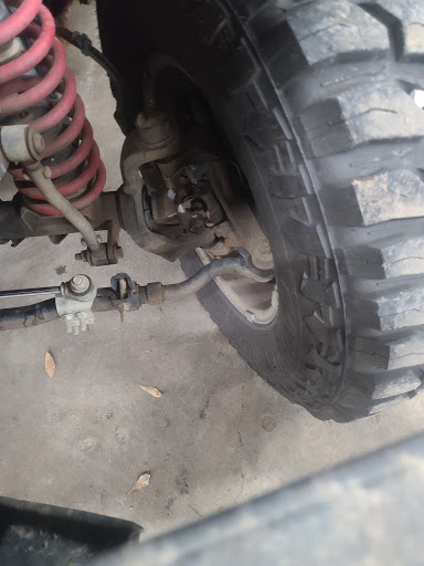 Cochran's Alignment & Auto Repair Gallery - United States