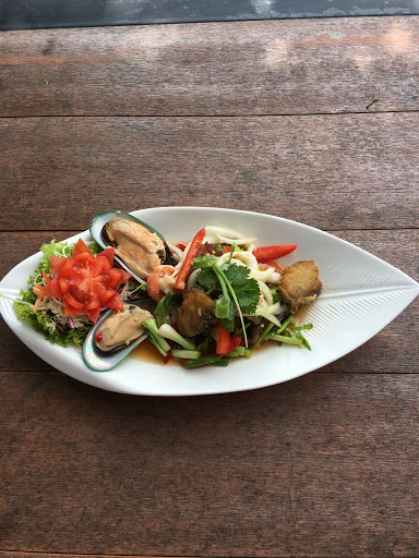 RAKBANKEID Coffee&Restaurant@Koh Samui/ร้านอาหารรักบ้านเกิด
