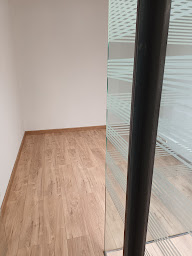 Photo n°14 de Artisan Peinture décoration, revêtement de sol, Plomberie, Electricité à Drancy (Peintre en bâtiment)