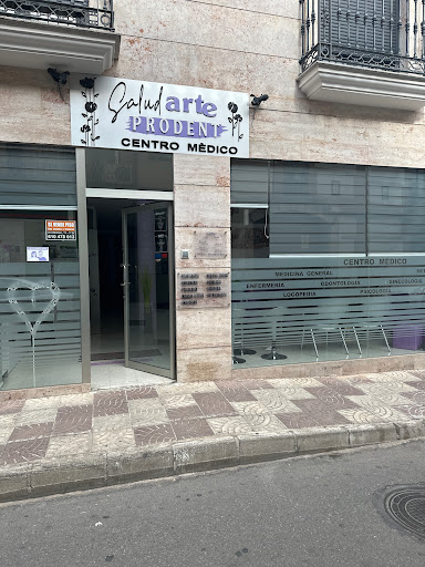 Centro Médico Saludarte Logo