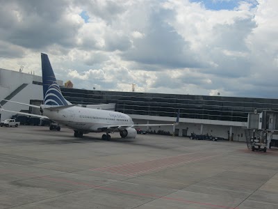 Photos of Toncont&iacute;n International Airport