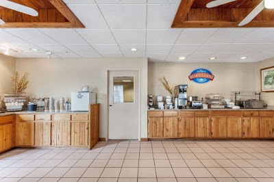 Photos of Baymont Inn & Suites Kodak Near Sevierville