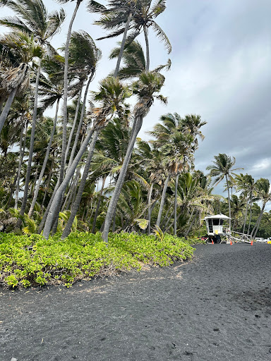Parking for Black Sand Beach