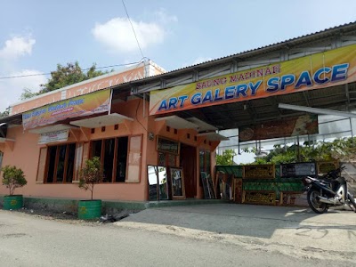 Photos of Saung Madinah "ART GALLERY SPACE"