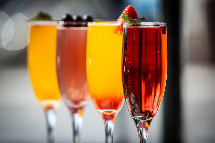 Eat This Café - Hollywood Brunch Spot: Breakfast, Lunch, Bottomless Mimosas by null