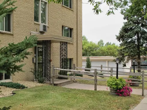 LaBlanche Apartments