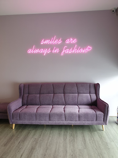 Goh nC dental