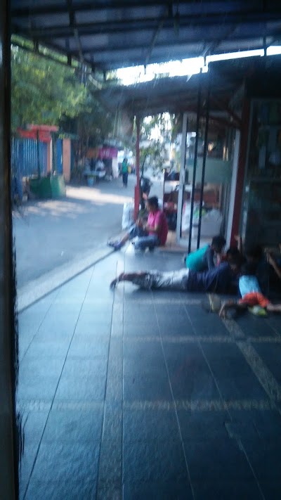 Photos of Halte Stasiun Universitas Pancasila