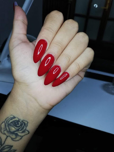 Martha Maldonado Nails Logo