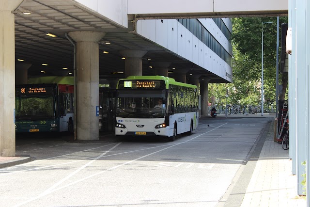Amsterdam, Busstation Elandsgracht