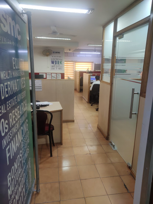 Af1qippvvecnp4z3rjx8odj6fqho3j53hop3cx3gbnef=s677 K No