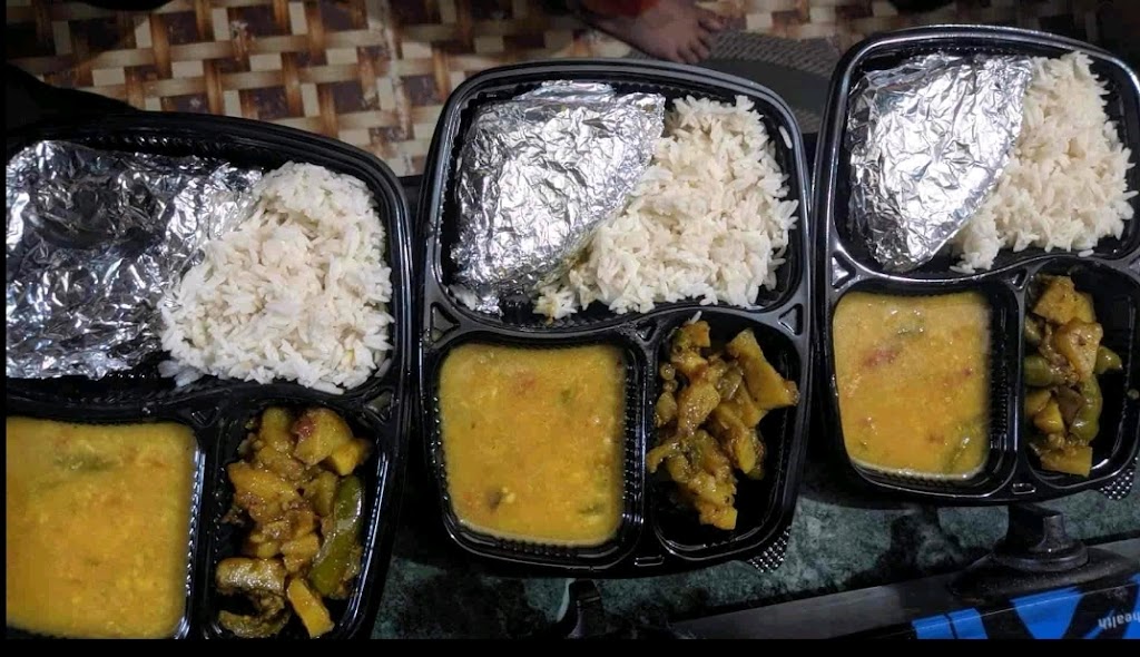 Komalpreet S Tiffin Service