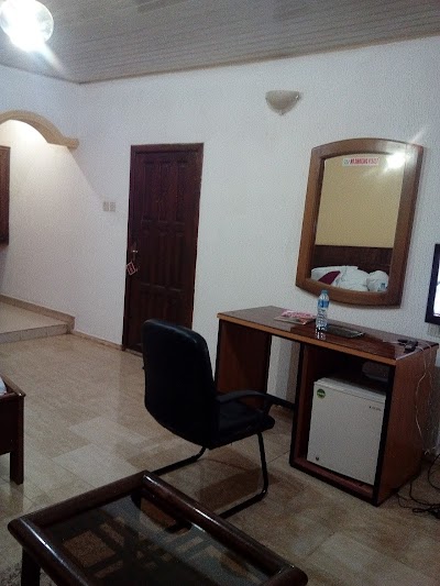 Photos of Choice Gate Hotel and Suites
