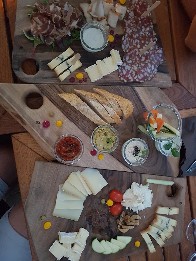 Wine bar Šuklje