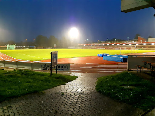 Jahn Stadium - Visual