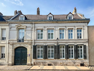 Photo n°1 de La Demeure Numéro 5 à Cambrai (Chambre d'hôtes)