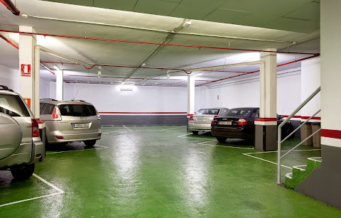 Aparthotel Silver Barcelona by null