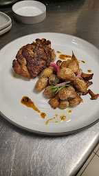 Photo n°54 de Là-Haut Restaurant Annecy à Annecy (Restaurant)