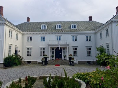 Photos of Hovde farm