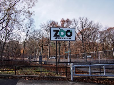 Staten Island Zoo Parking Lot