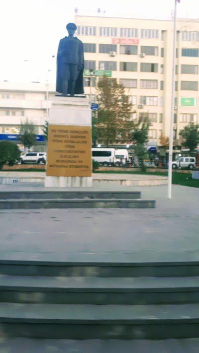 Atatürk monument