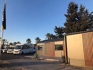 Photo n°9 de Var camping-cars à Roquebrune-sur-Argens (Atelier de réparation de véhicules de loisirs)