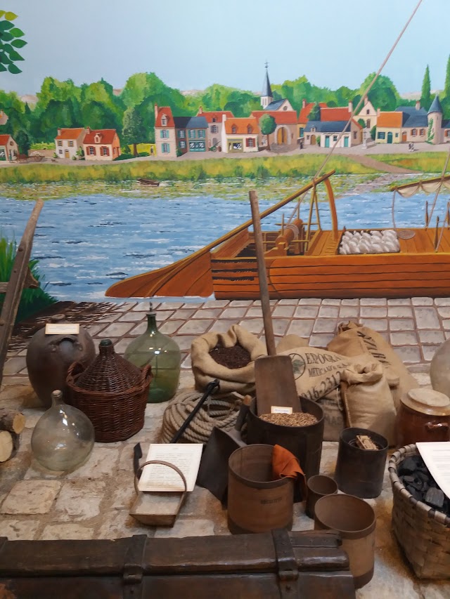 Musée des 2 Marines et du Pont-Canal