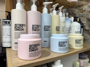 Photo n°5 de Sabrina Concept à Belley (Salon de coiffure)