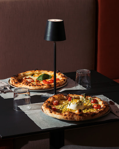 EVO - Pizza Contemporanea di Puglia Gallery - Italy