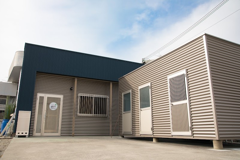 cat house ねこの森