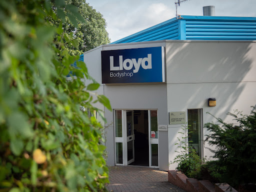 Lloyd Bodyshop Newcastle