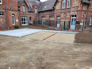 Photo n°7 de SIMO SEINE à Saint-Aubin-sur-Gaillon (Entreprise de terrassement)