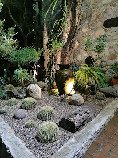 Hernández Jardineros