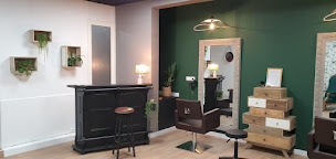 Photo n°6 de L'artiste C. à Castres (Salon de coiffure)